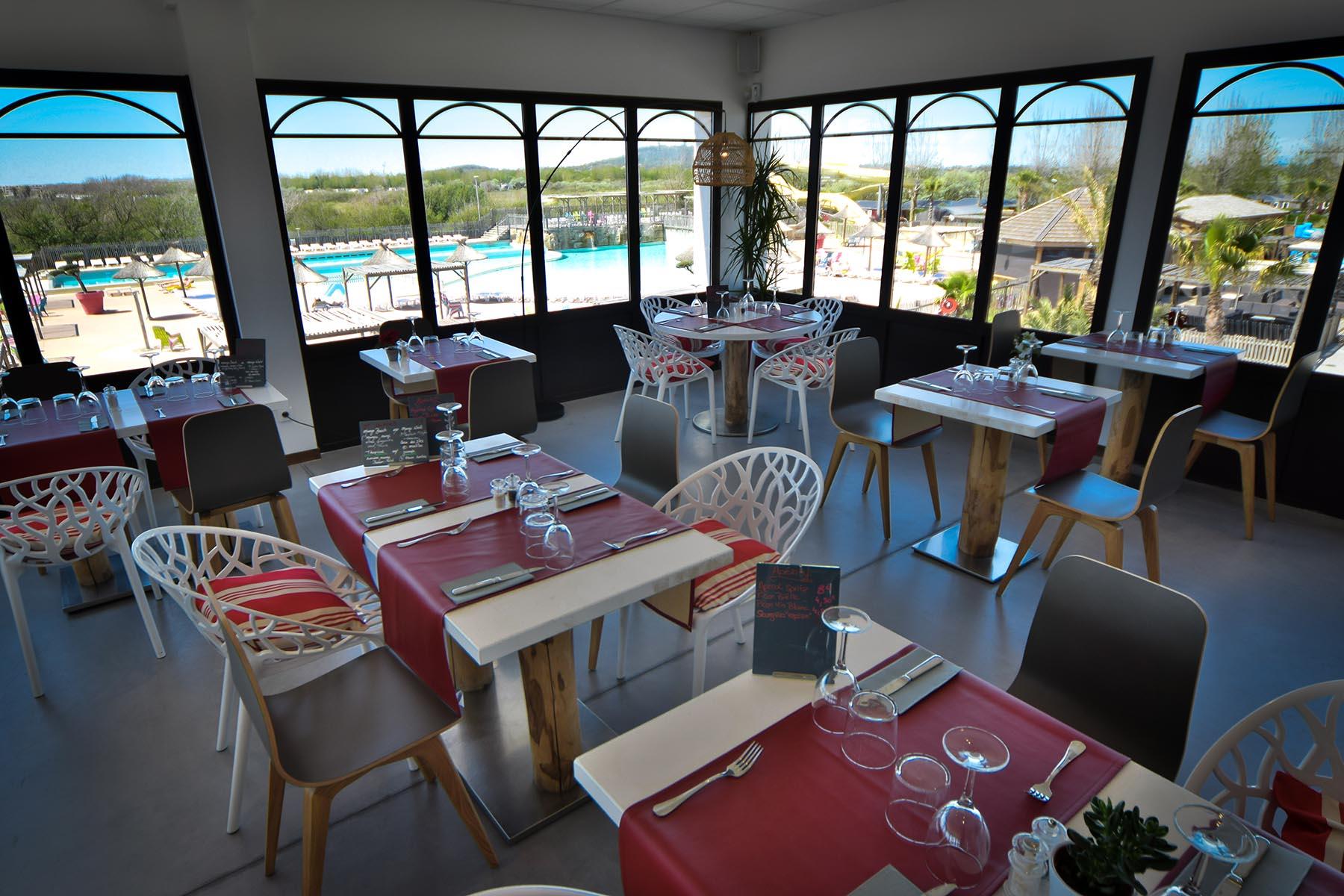 BISTRO BEACH GARDEN RESTAURANT MARSEILLAN 4