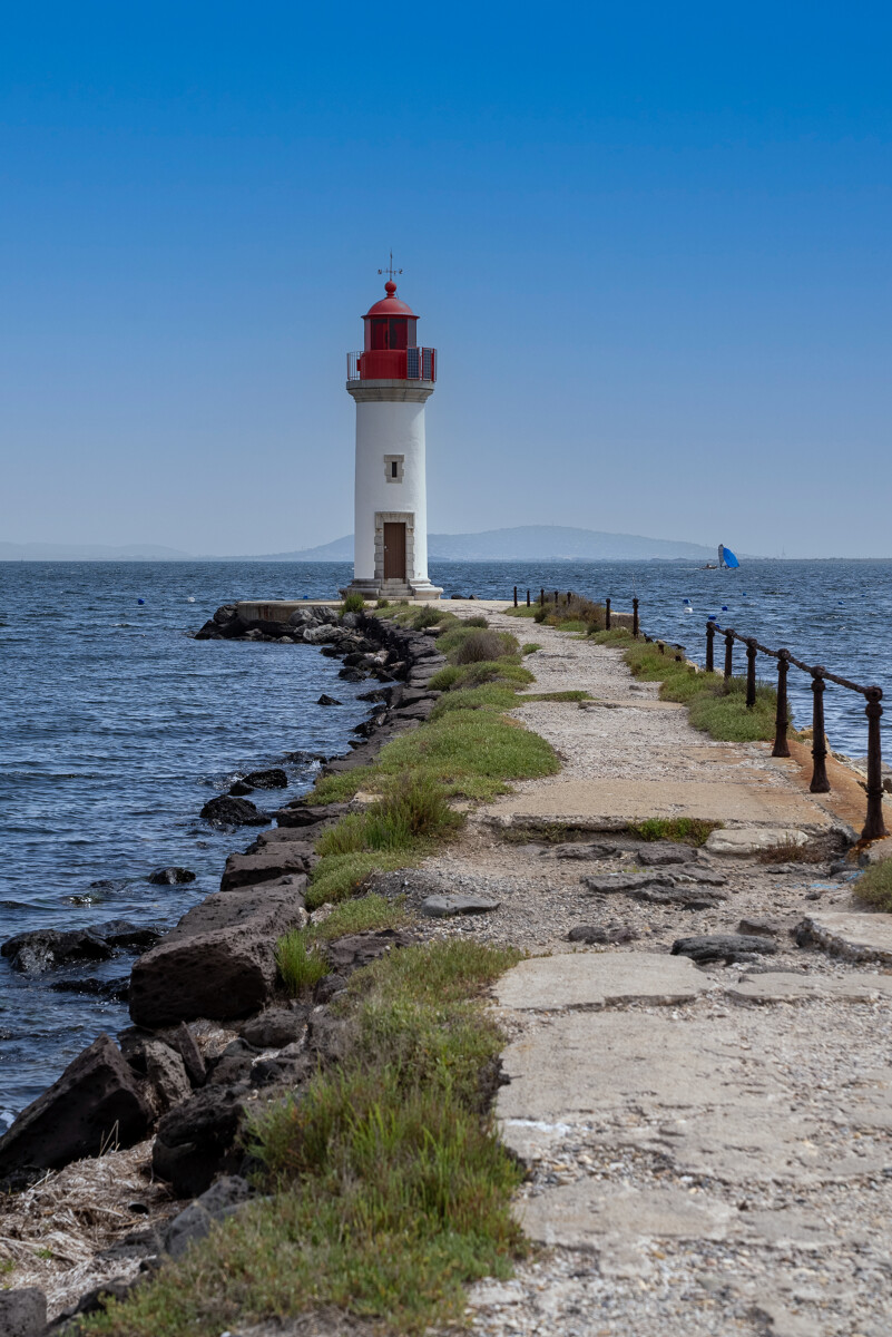 La pointe des Onglous et le canal du Midi à Marseillan