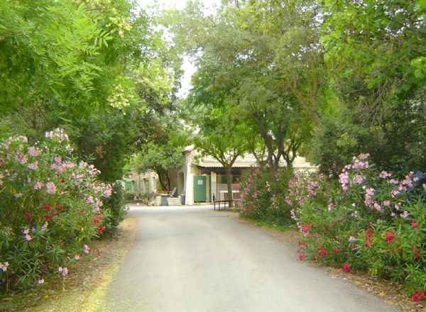 aire naturelle de villemarin marseillan