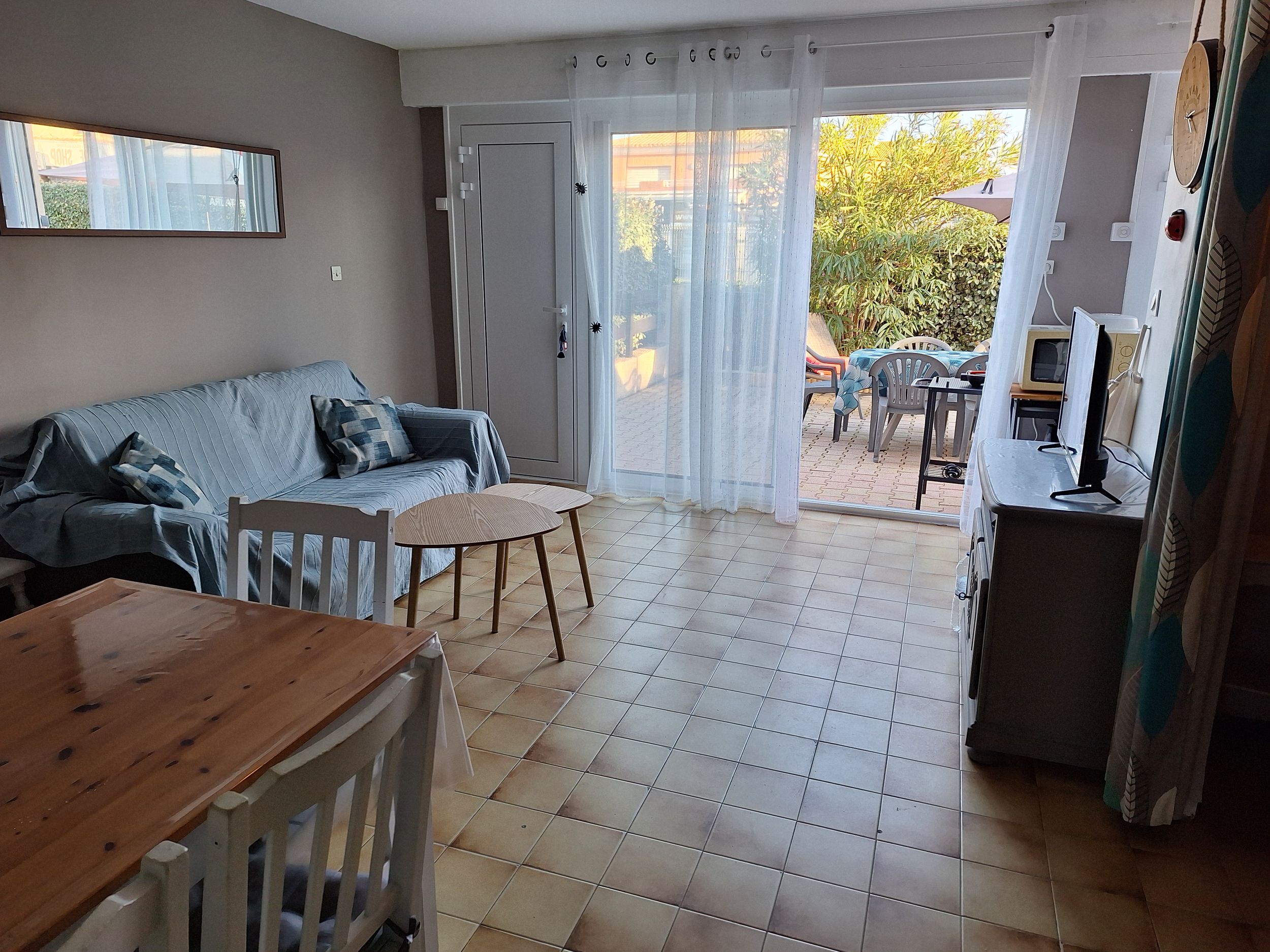 LOCATION MARSEILLAN RESIDENCE EL PASO POZIN ANNIE (3)